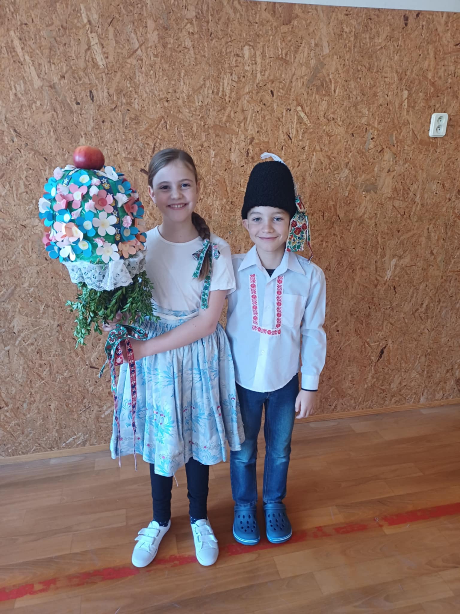 8a606b4f-48c5-4cfa-a273-bcaa10f5afbe