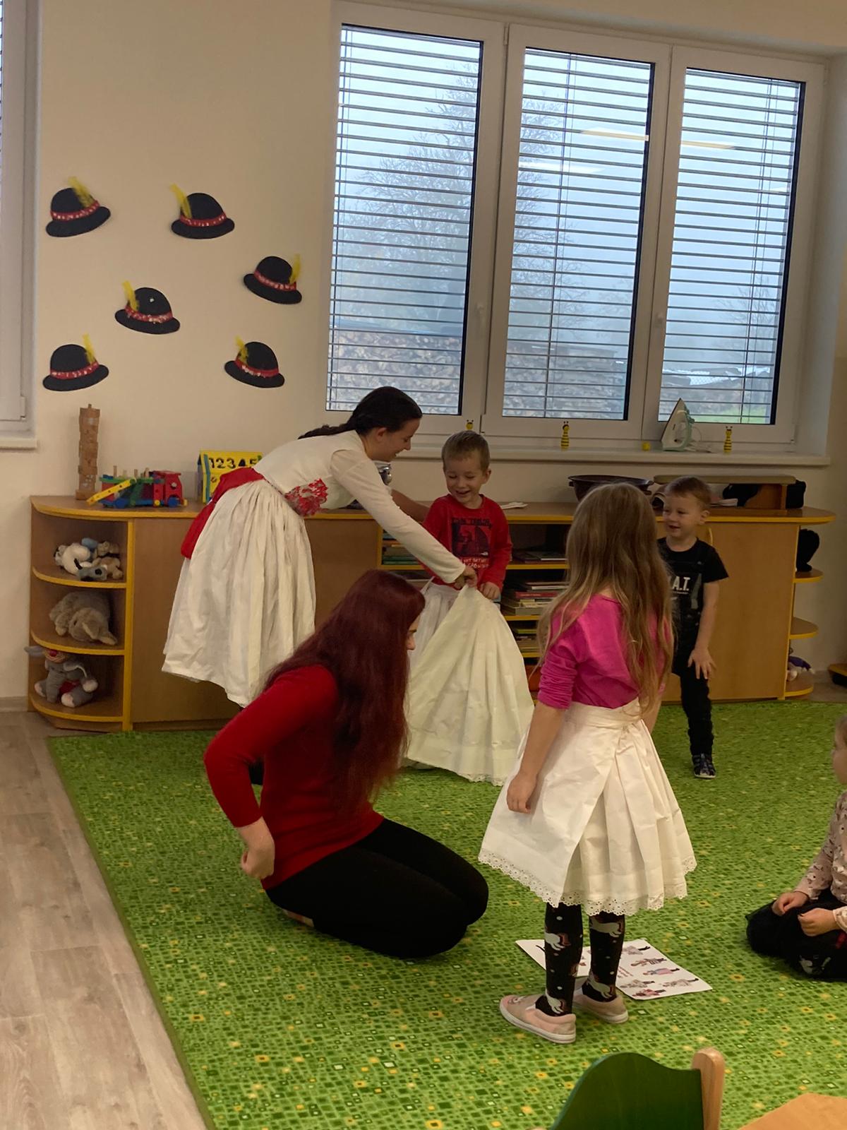 PHOTO-2022-11-11-10-24-05