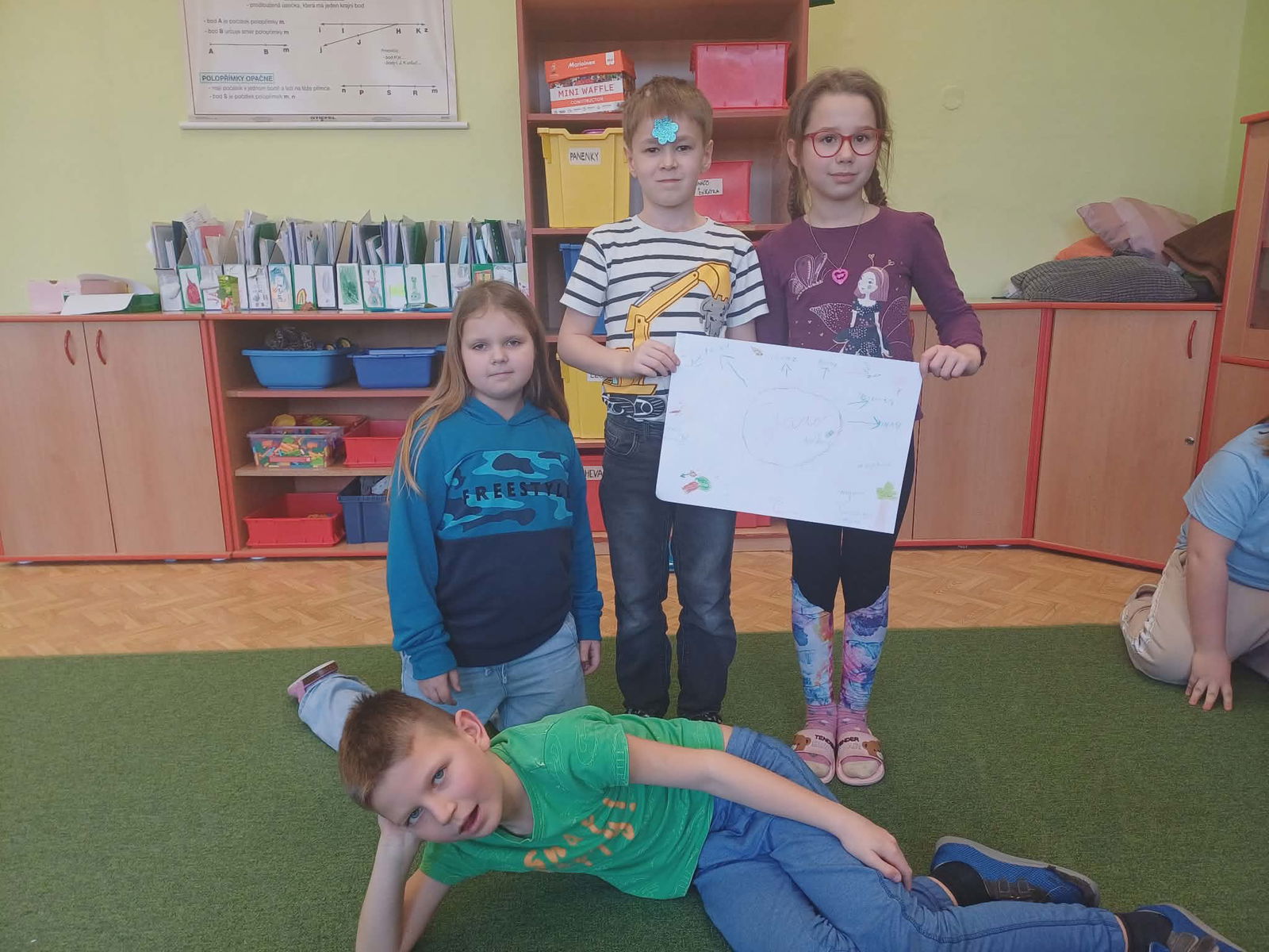 ef89d543-77fb-44e9-8057-71df57010762