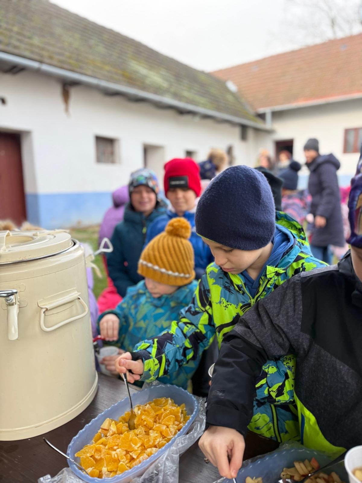 WhatsApp Image 2025-12-17 at 12.14.47 (3)