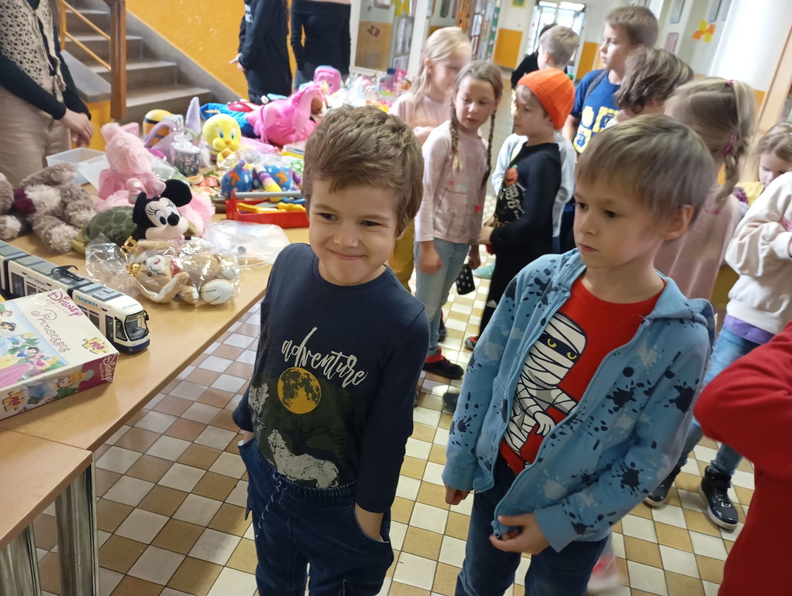 009458a3-8b99-4019-b3b3-ed1c626a4dbb