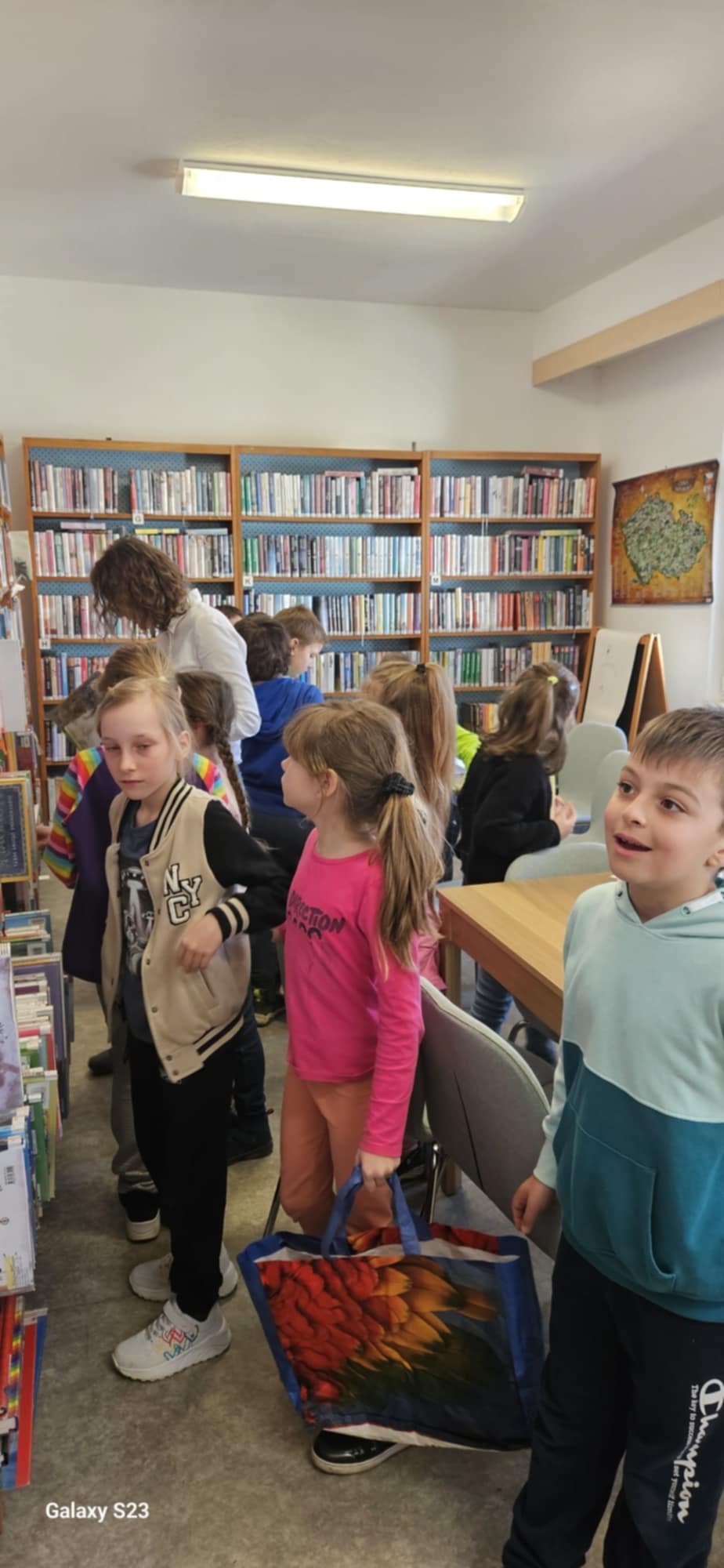 359ce2b0-06b6-4960-91fa-921214954738