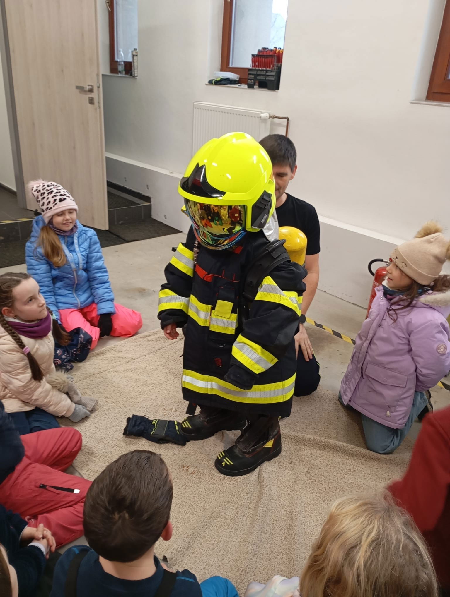 3dd69eef-914f-4a47-8969-94387f70b681