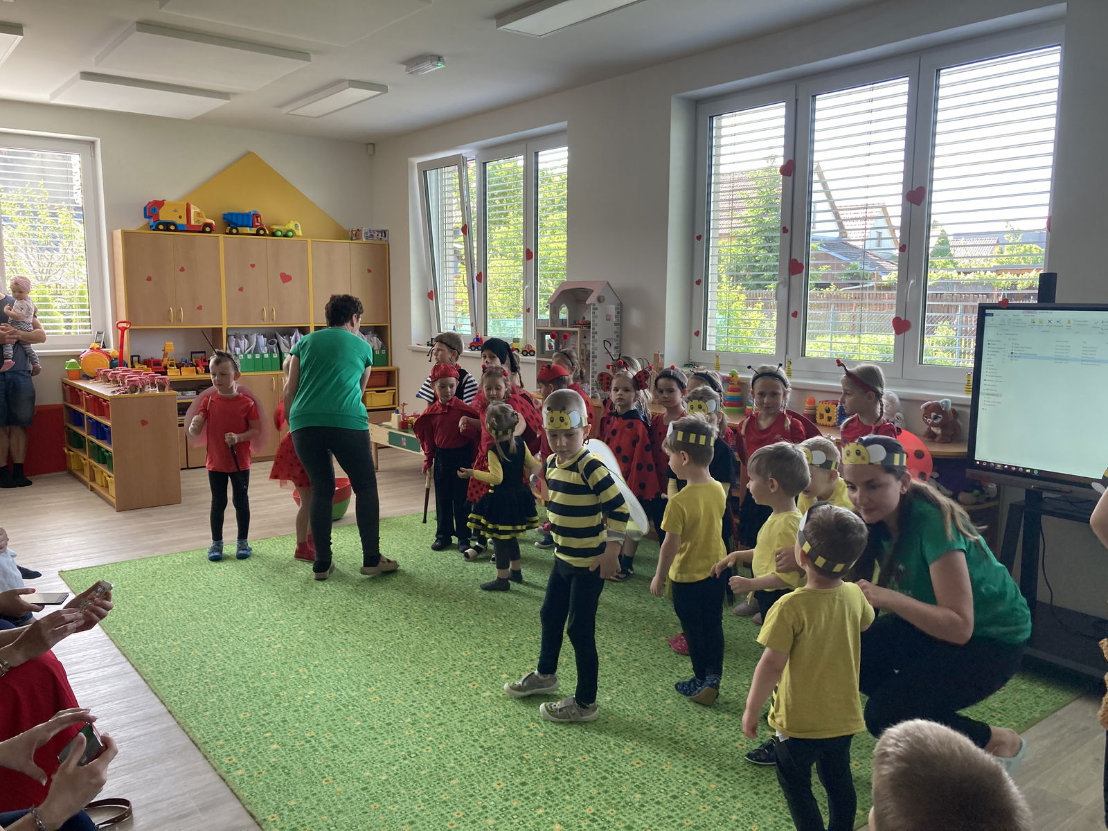 4C76433D-021C-4D62-8CF9-E1CB3D6311FD