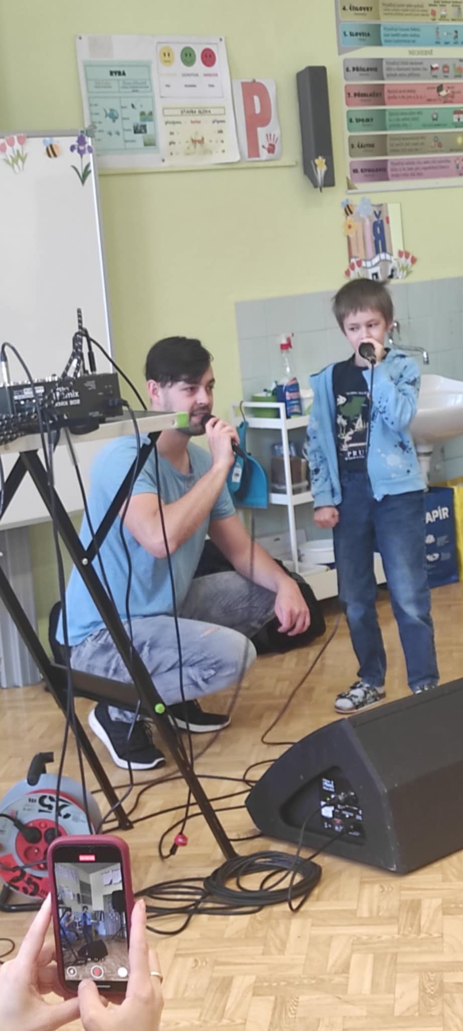 934b8b06-1ce5-4326-abb2-b49d37cebab4