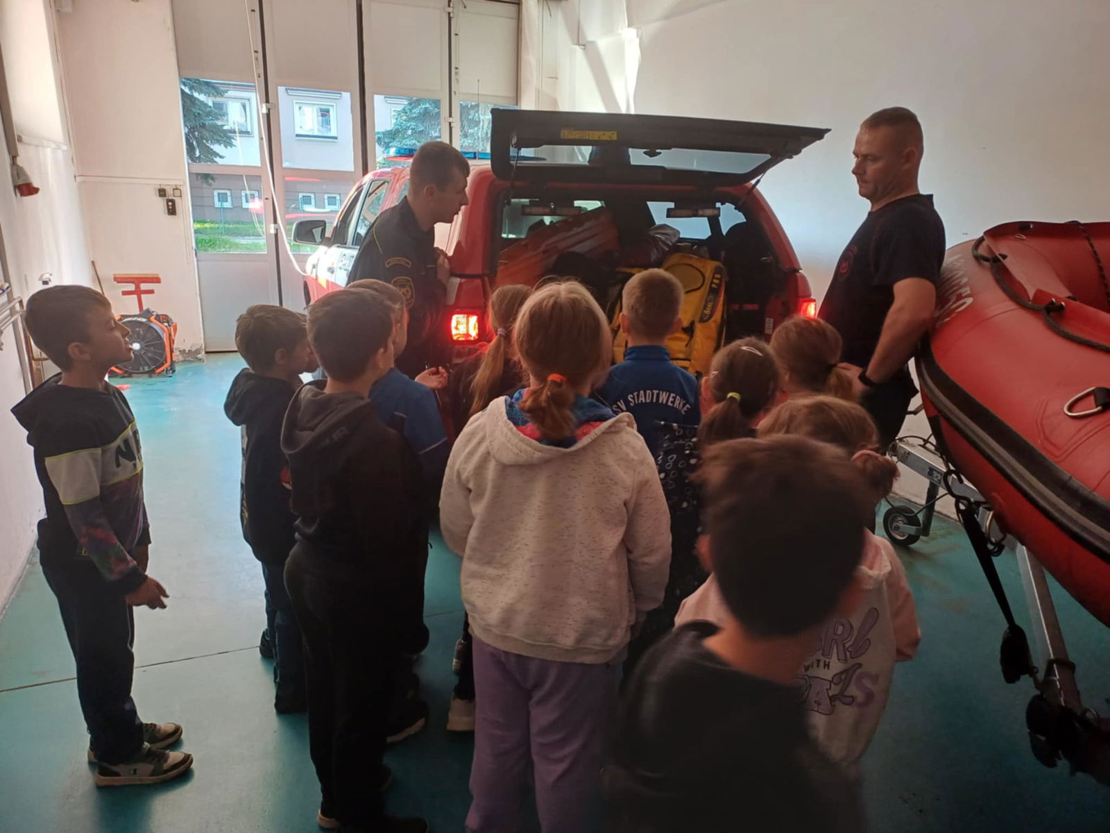 a8725a77-7a2e-4575-b479-fae3945dac9a