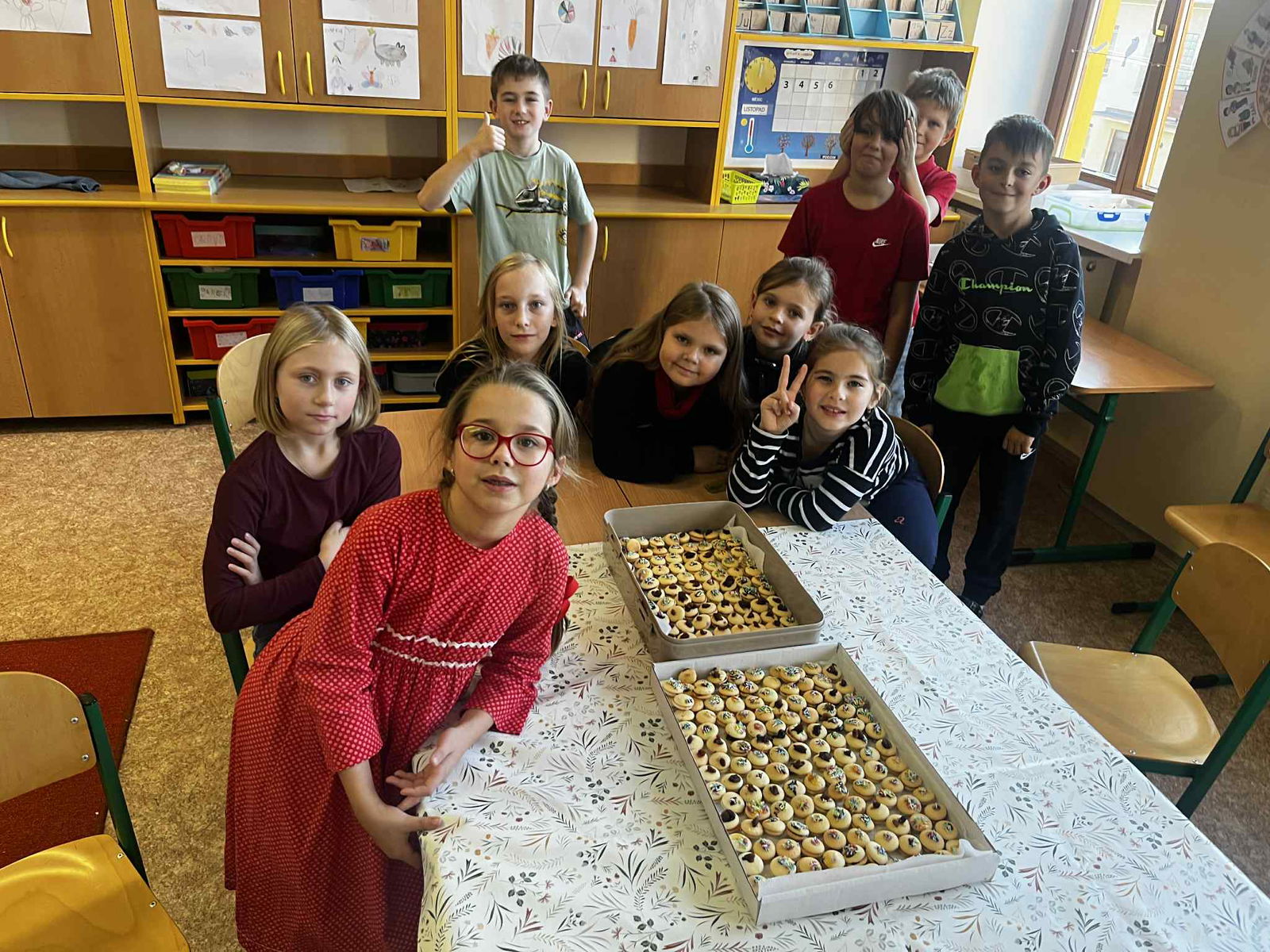 b6d6888f-9d18-4a46-bbdc-5208c404a7e4