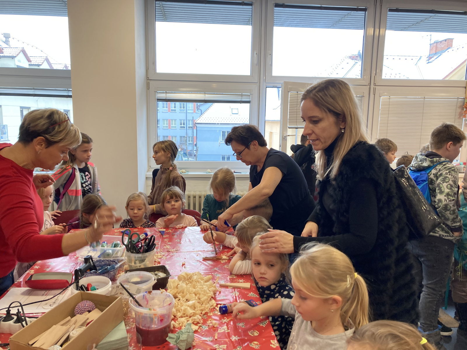 E8153240-4542-44FD-BB01-A1930F6147E9