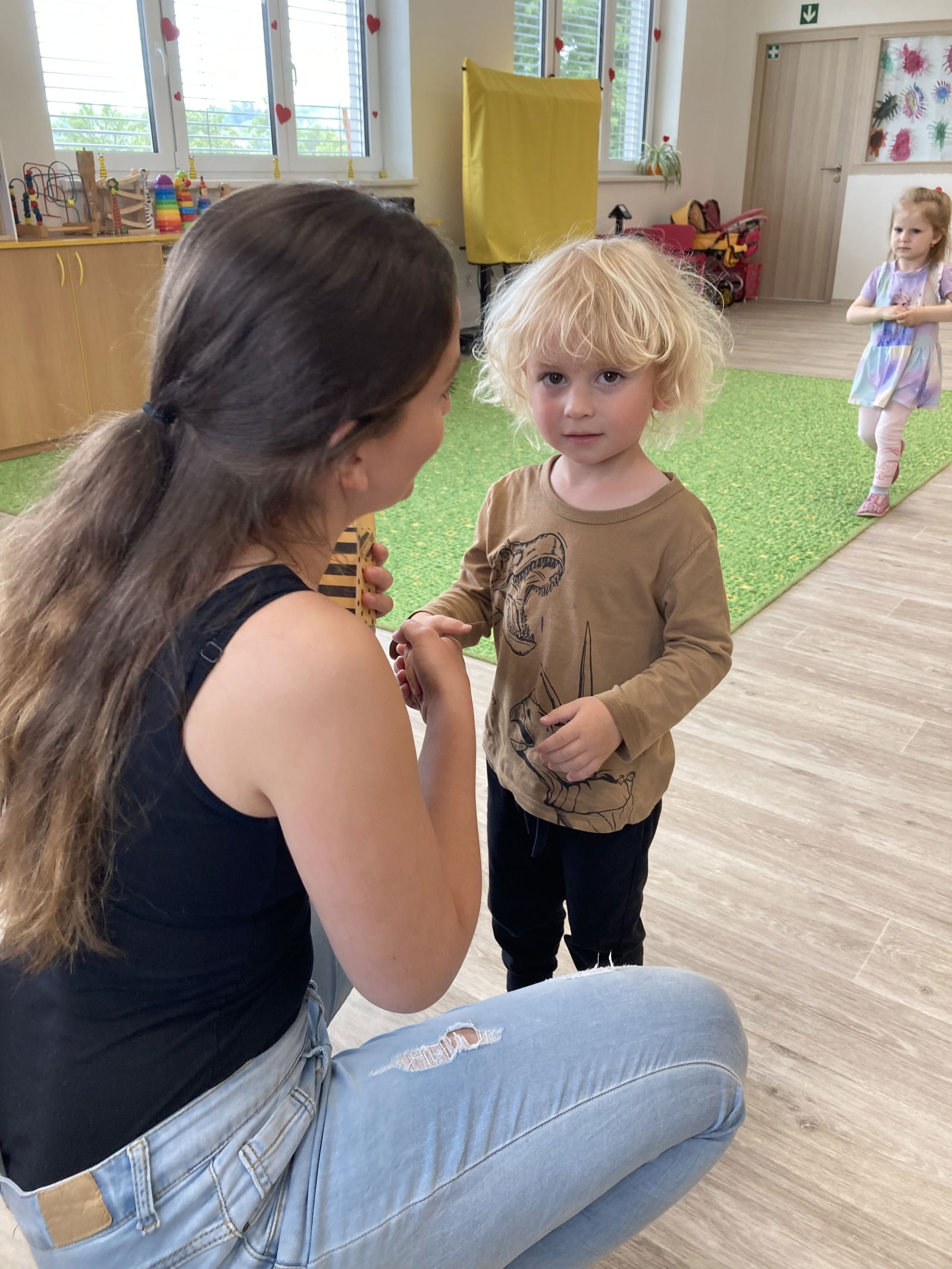 25B945E8-35DD-4FFB-A3B7-7BAB183A810E