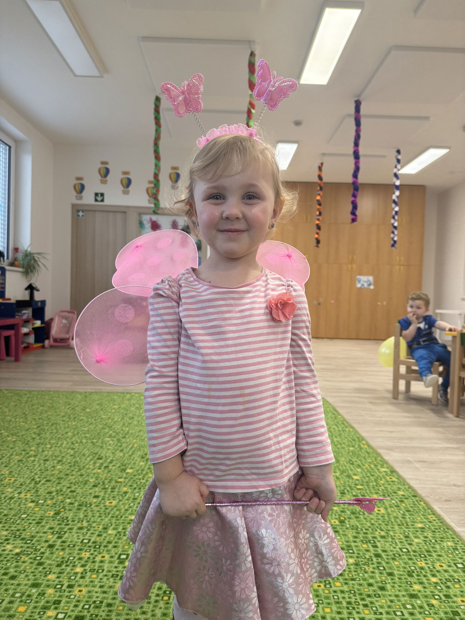 5F1554DA-C9B1-4A3A-AD8E-10DE86E498A0