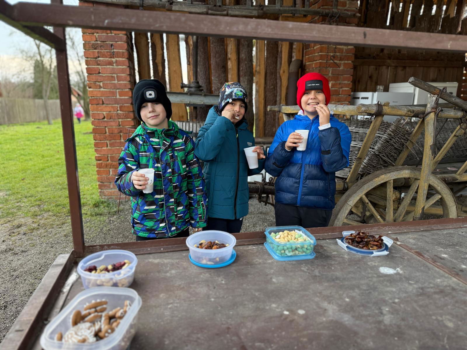 WhatsApp Image 2025-12-17 at 12.14.47 (8)