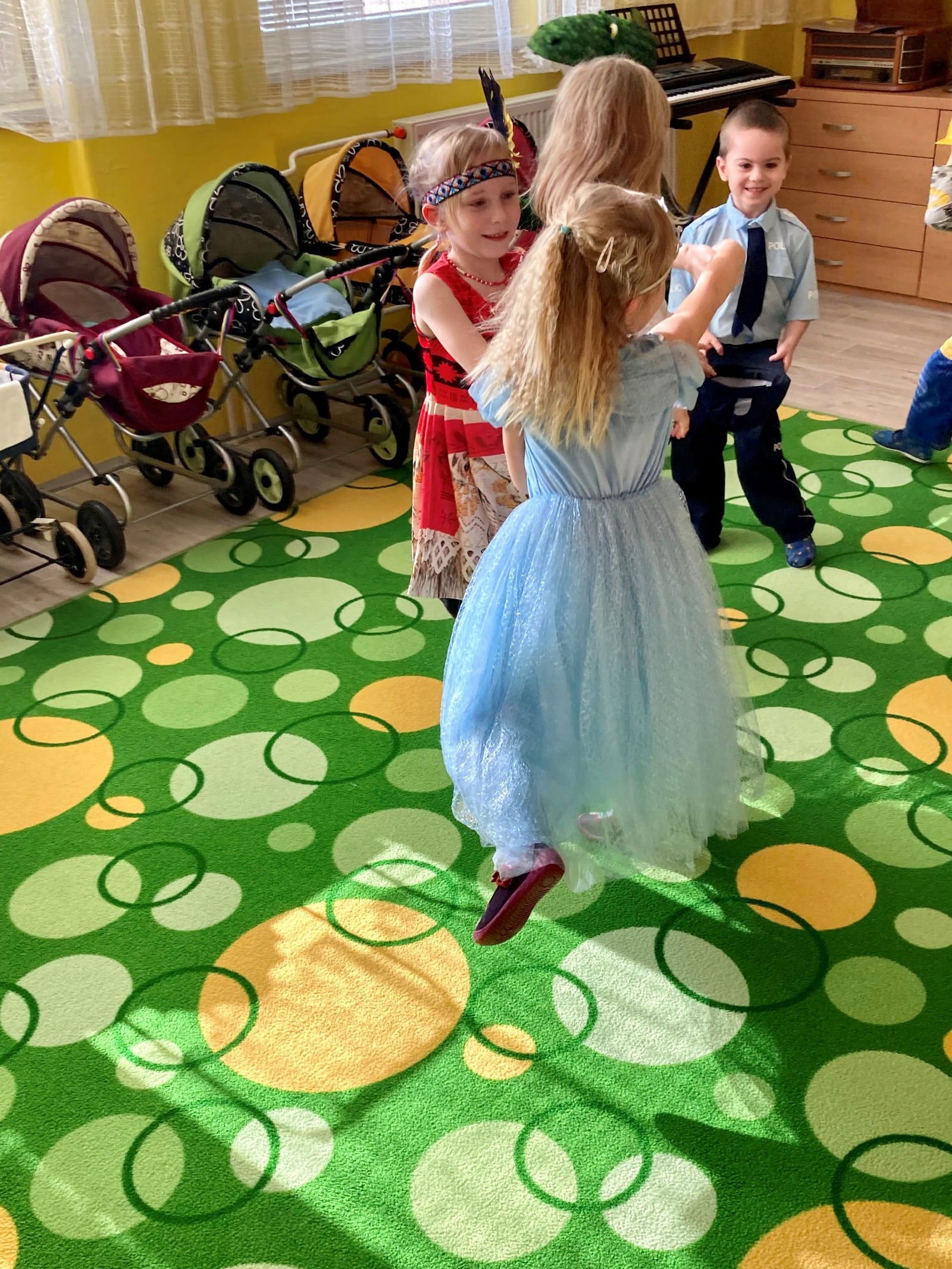 c0383add79ceb9c8be477085301272e5