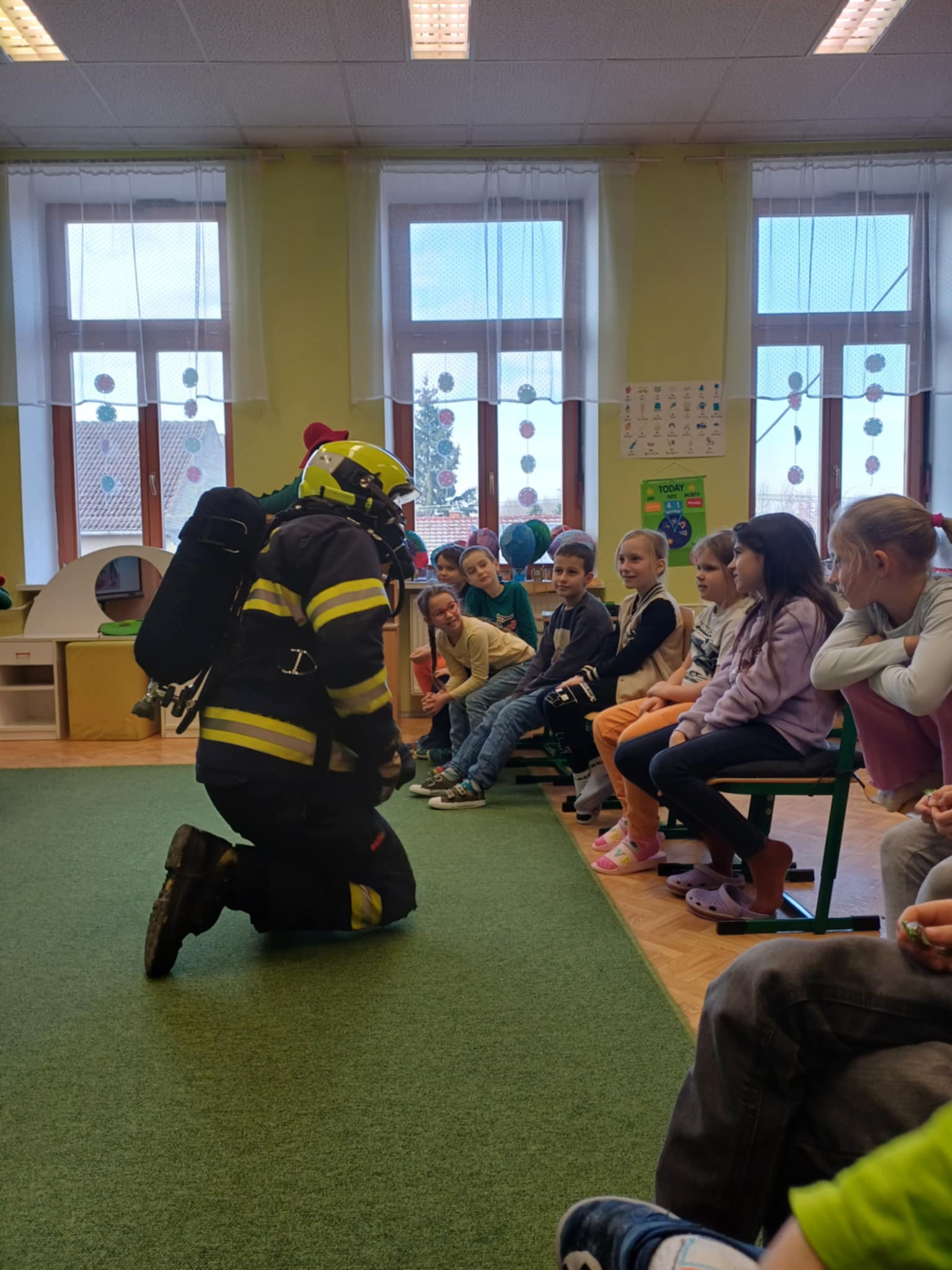 00f08121-c695-438b-929f-39a42dc4a9a3