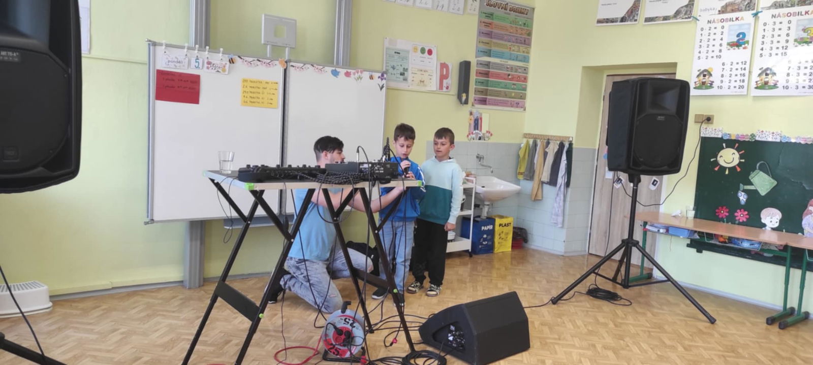 63b03419-df6d-4d5b-8a6d-dcd31a5ecba0