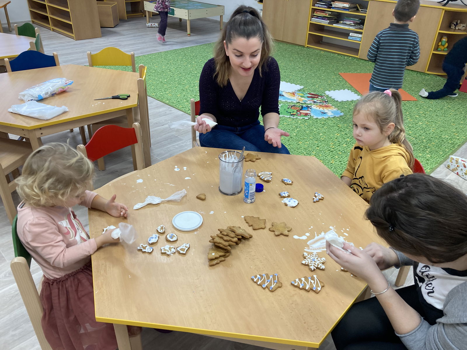 AD421F1F-F621-47F6-9D16-57117C3C19E1