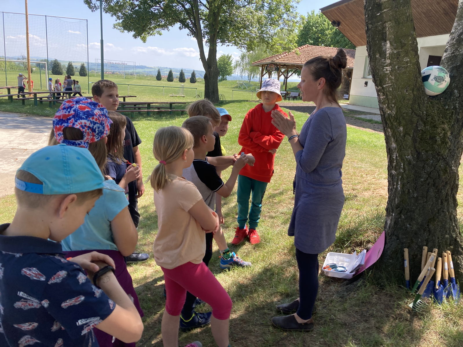 A2CA31E0-1E9B-4BBD-AF85-096D133E5C0D