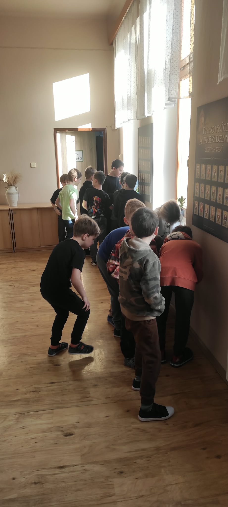 4957fda9-a7dc-4c1d-a424-aee01d9f04c2