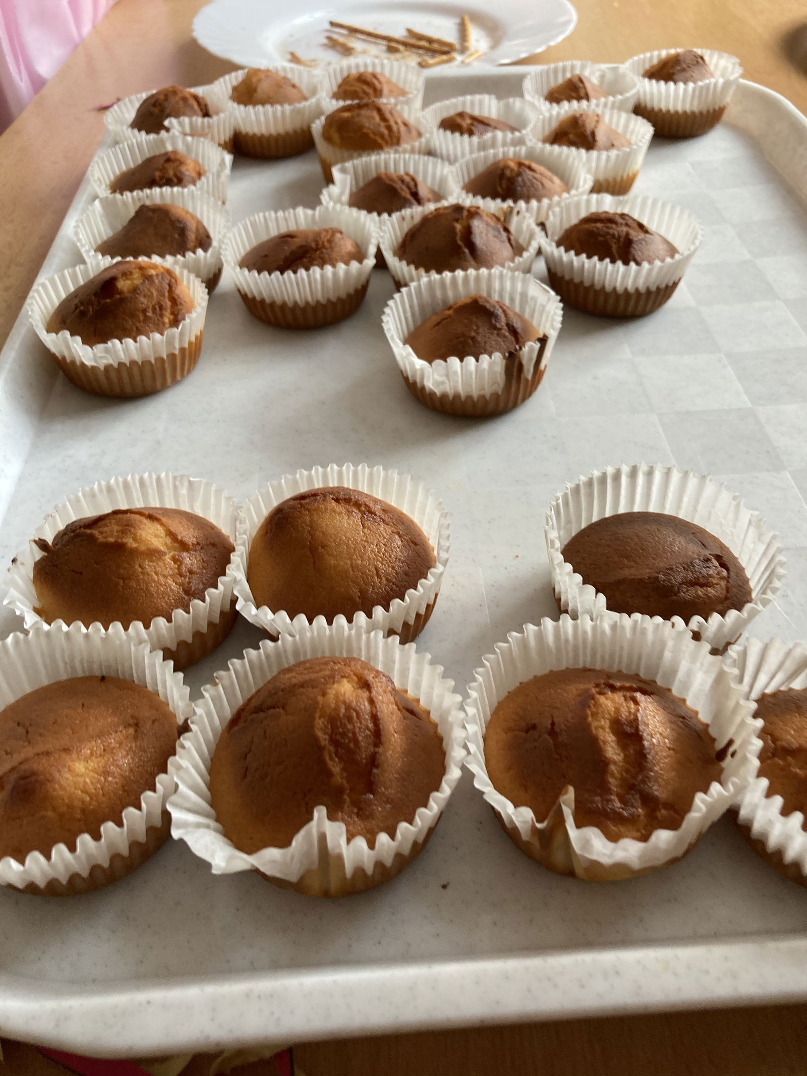 118F08B8-D87E-4022-AC58-5D850CCE8F96