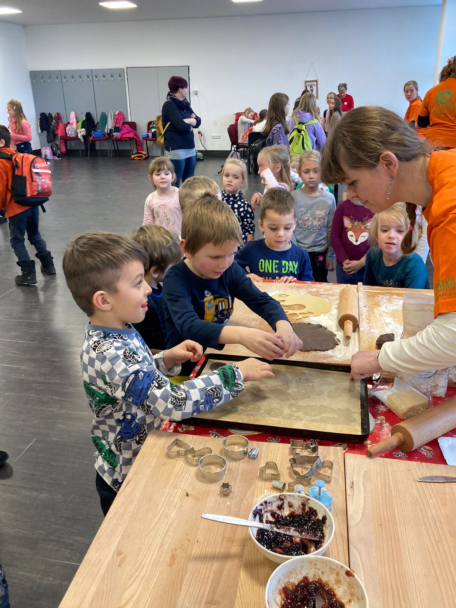 PHOTO-2022-12-12-18-17-26