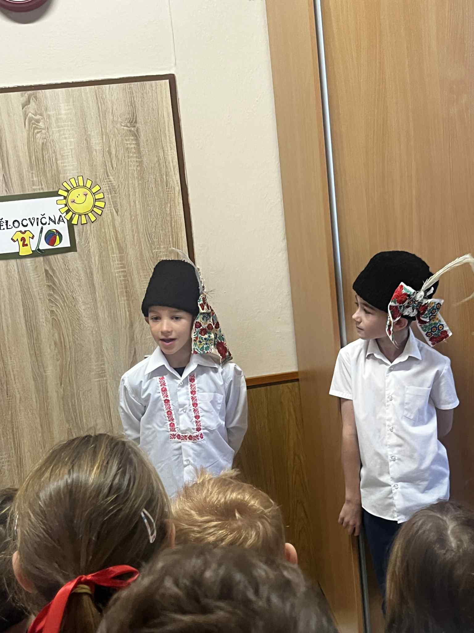 0b2919f0-ef79-4edc-a9c4-cb12fc20244b