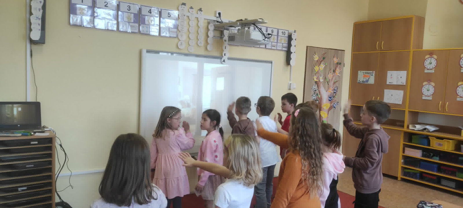 fda20018-a1f4-495c-a5ba-f534bc9c9326