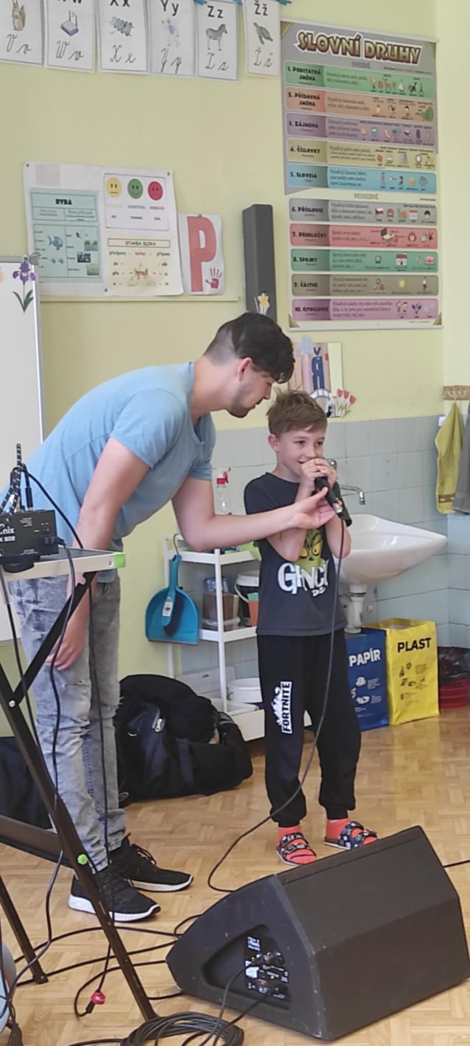 40b25da1-25d1-46a4-8295-4646b1a85f25