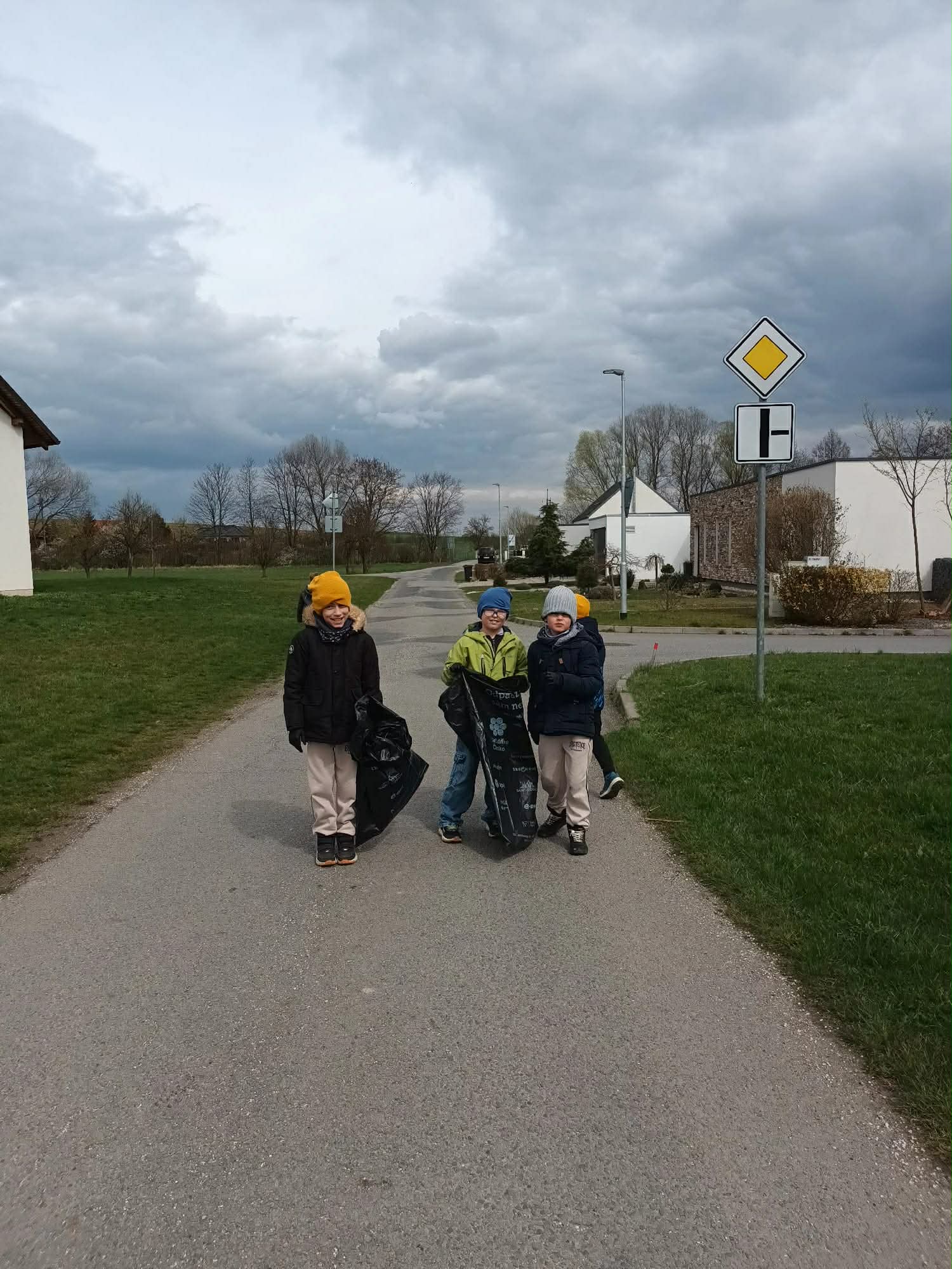 43972154-64bb-4a4d-ab64-ddfa5de626b8