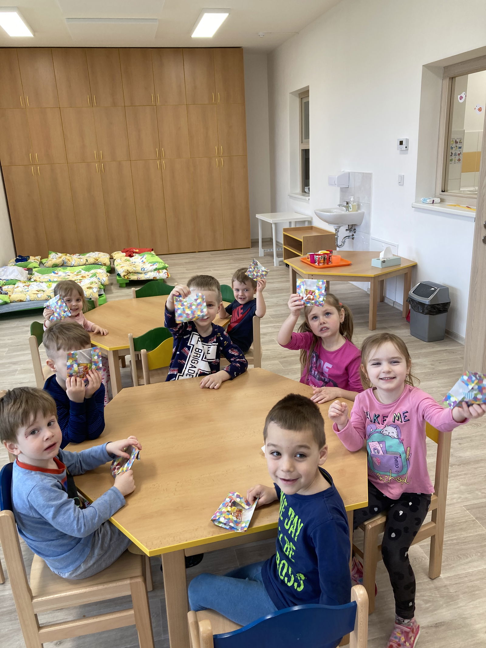 8E38A76F-AC75-4A22-AE15-12B1535F131B