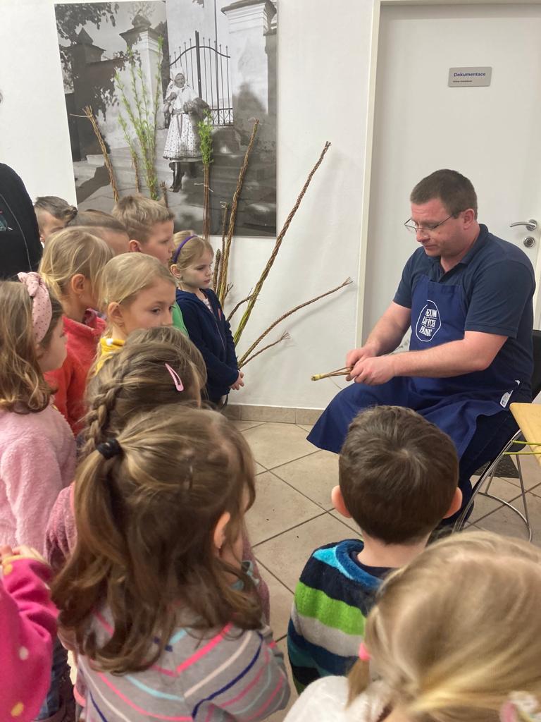 PHOTO-2023-04-07-16-12-51 (3)