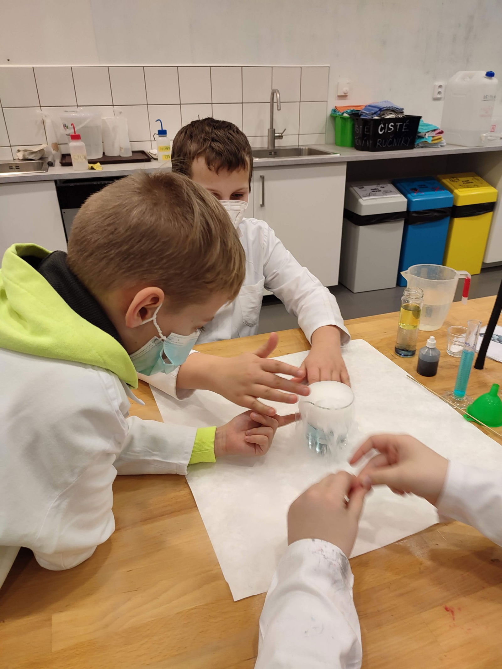 5279d45288c8d2d4c872737b7b6c6e52