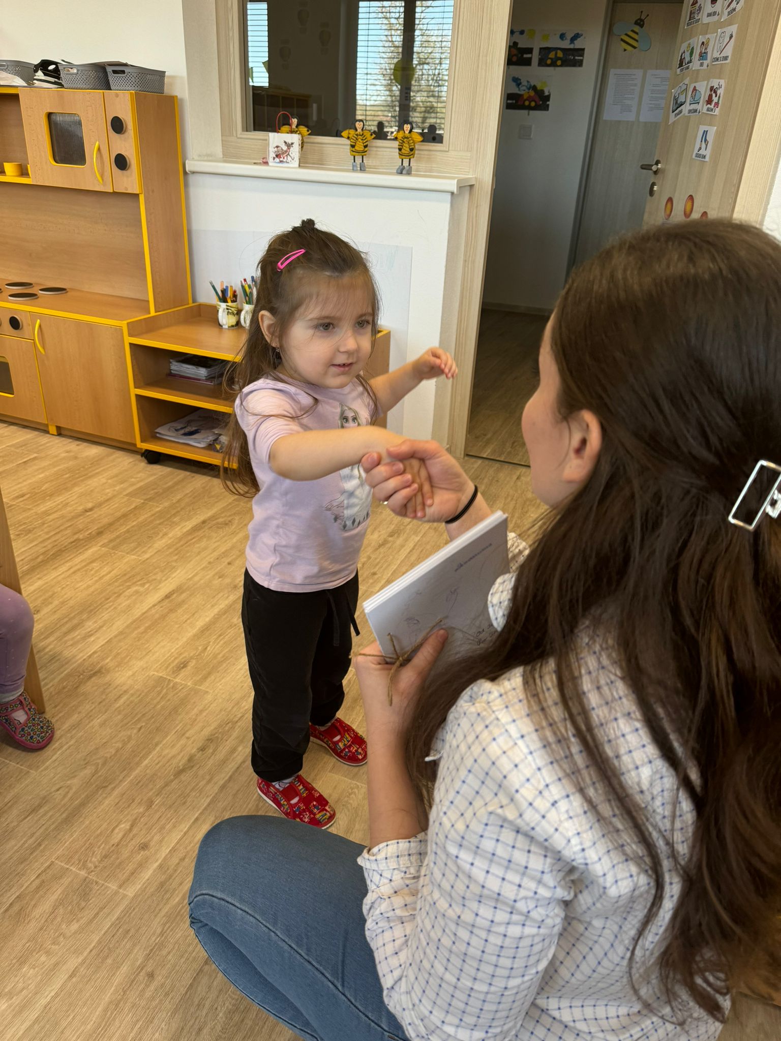 daf85725-278b-426e-8eab-0ee54d1658d0