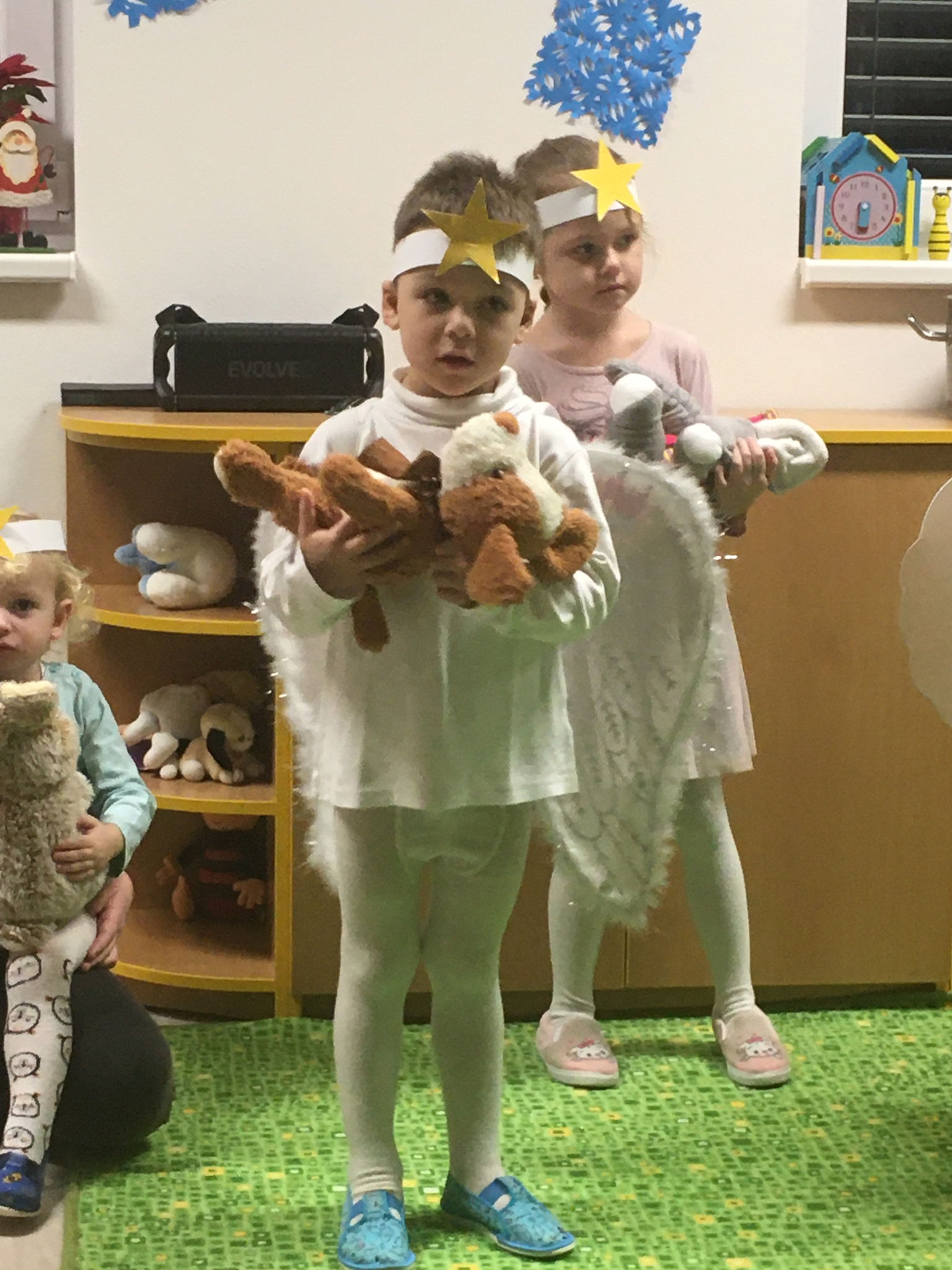 PHOTO-2022-12-19-12-37-57