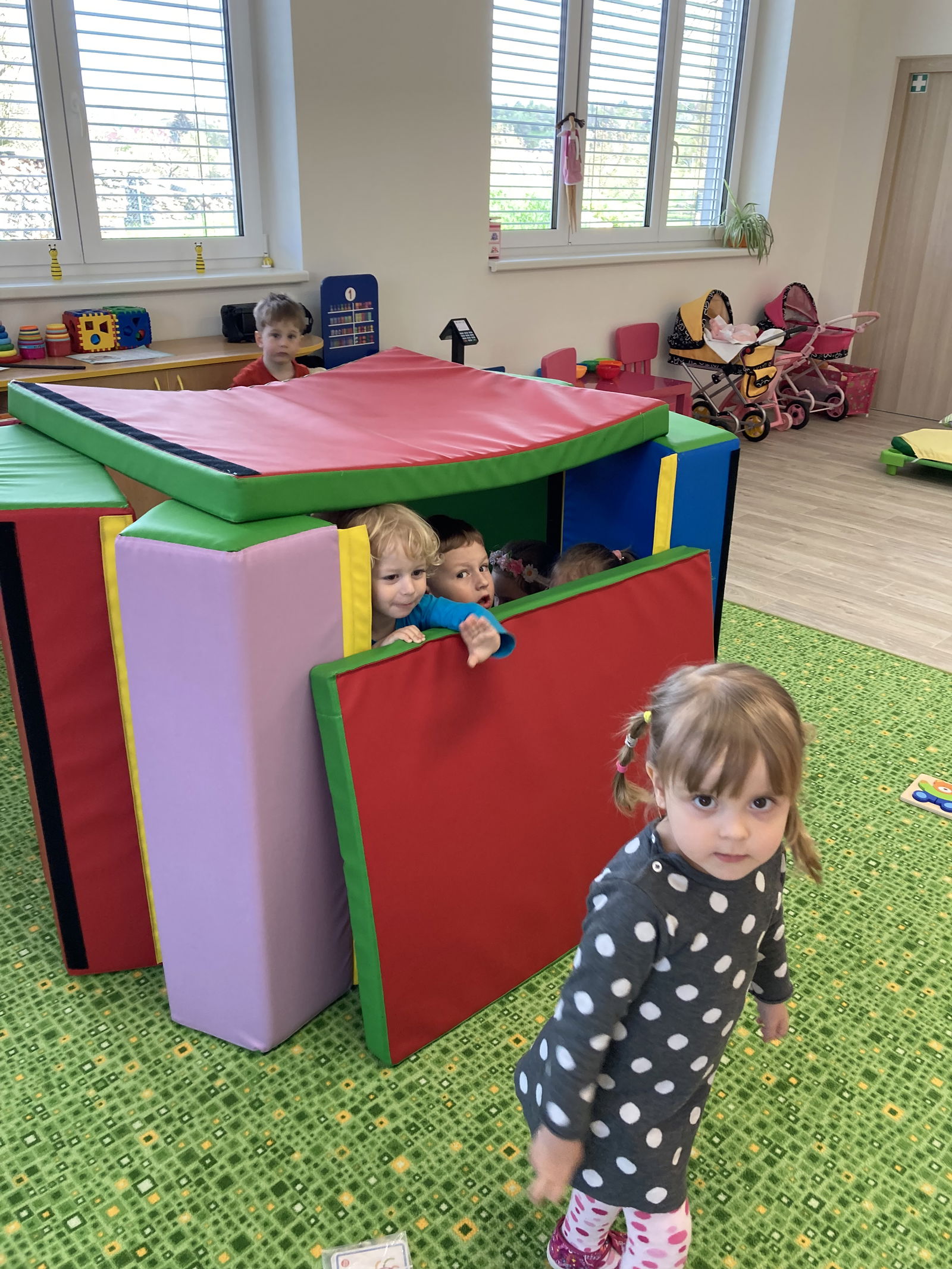 AEC56CEB-9AB1-498E-B70F-8E363F81BF51