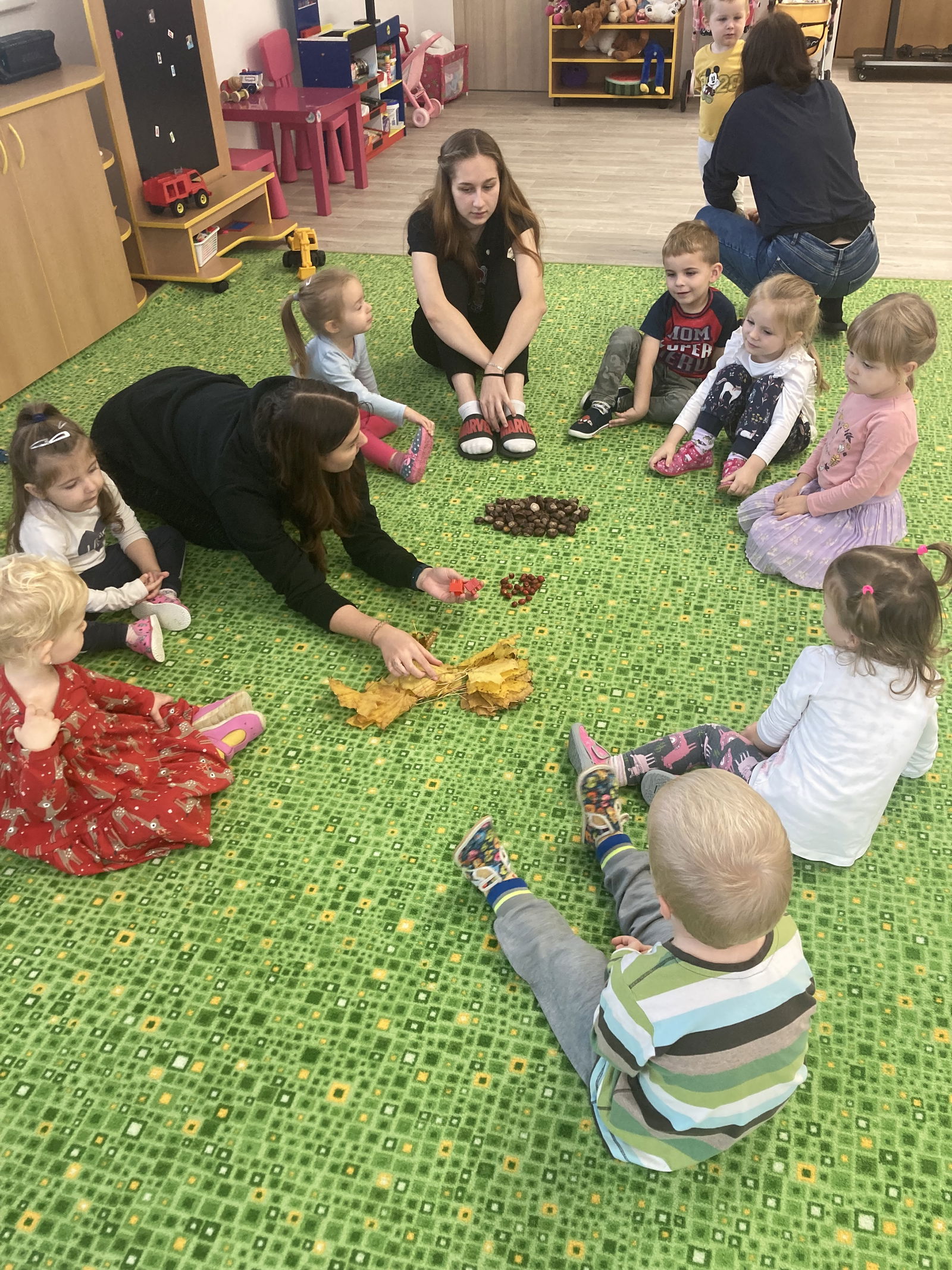 F7983F4A-6EB2-4012-9AC7-BAC629B273D5