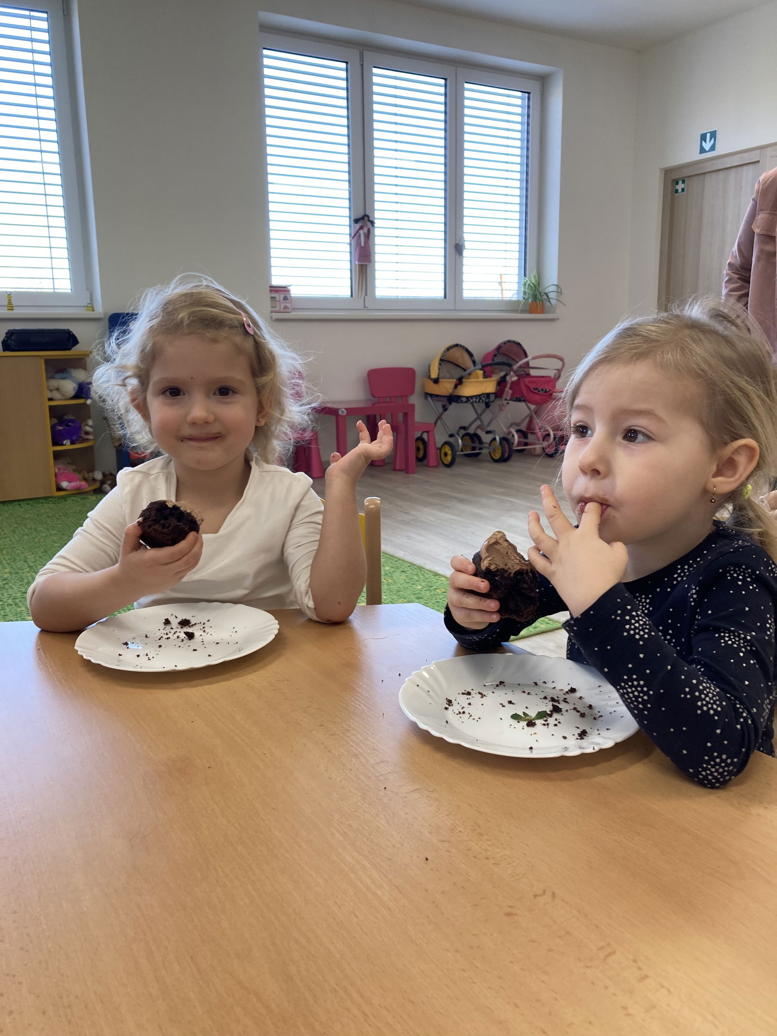 A160D0DF-522C-479A-AB41-3E2D5CB88967