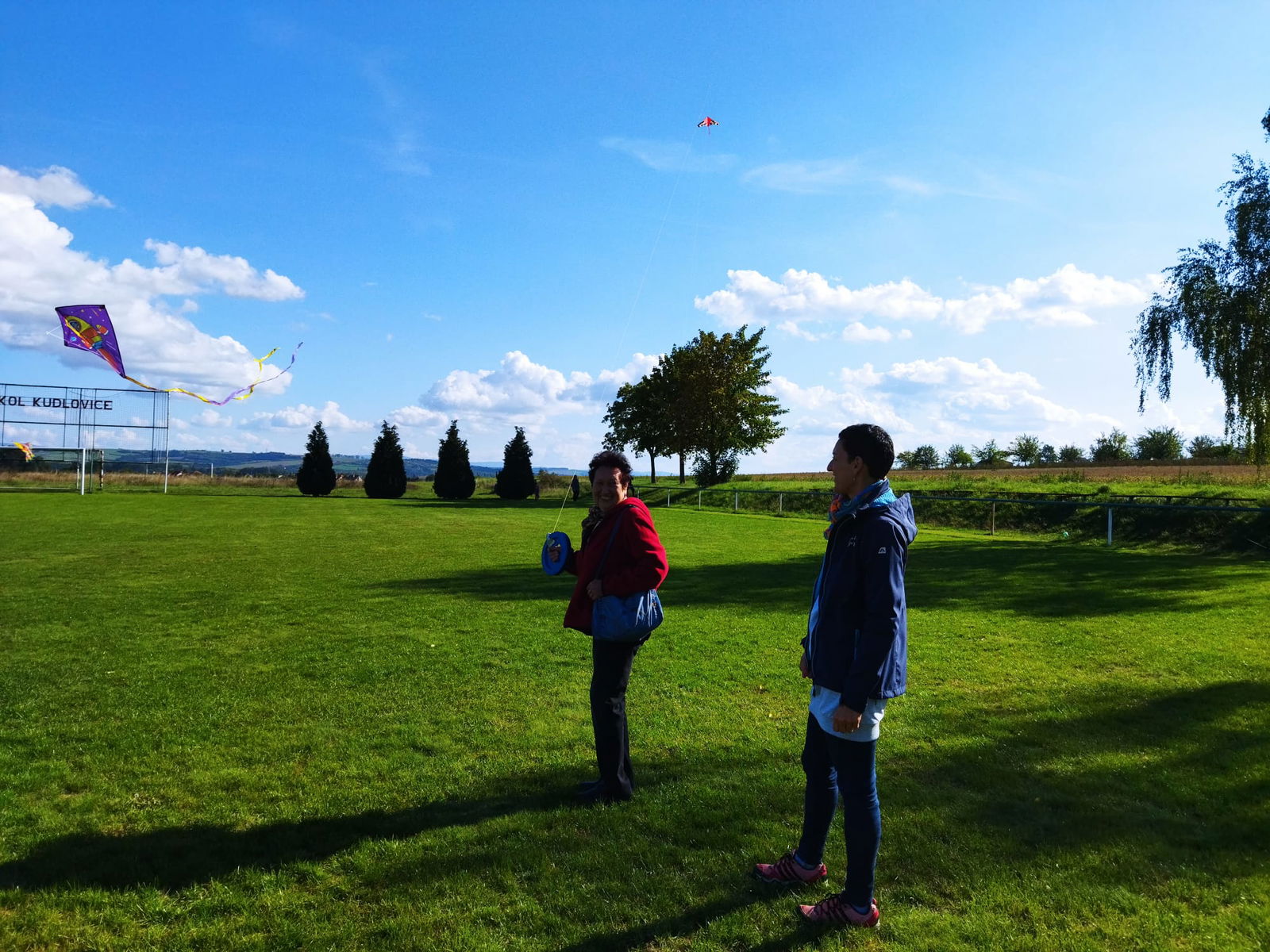 f8d89351-bc97-46b9-9bf6-6ab6ed153a0e