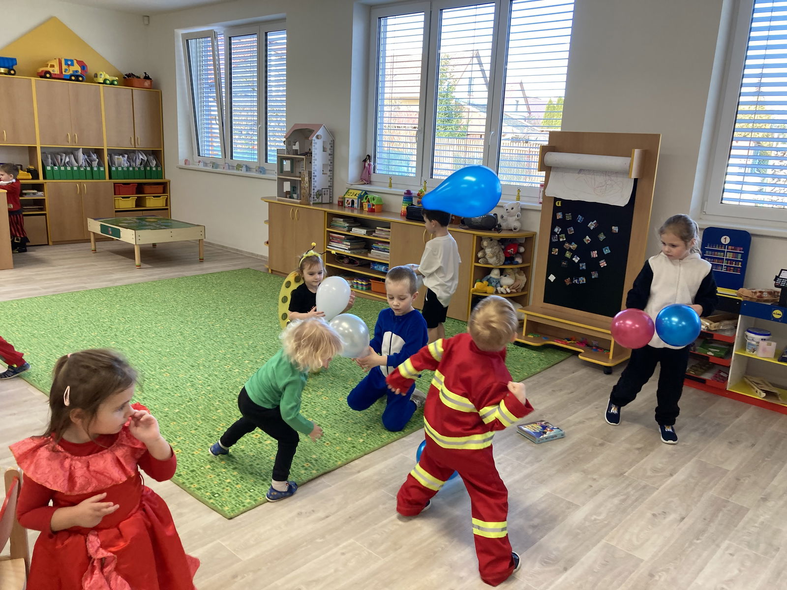 02EC6A29-4890-40F1-B443-6FFC55E0BF50