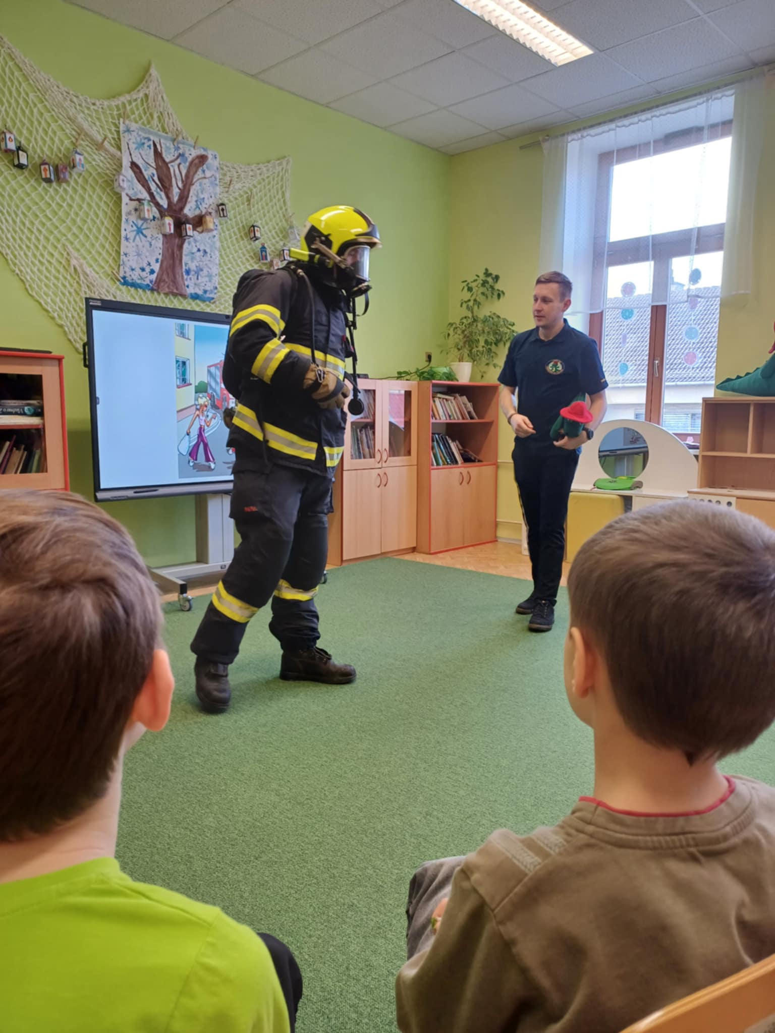 4cc8c8fc-a891-40cf-9cfa-4763f0e24474