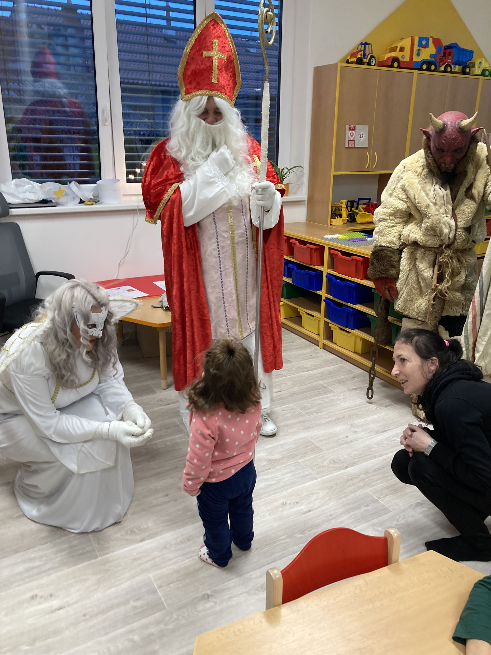 D210ED89-0E1B-49EE-8661-CA9F3C62D217