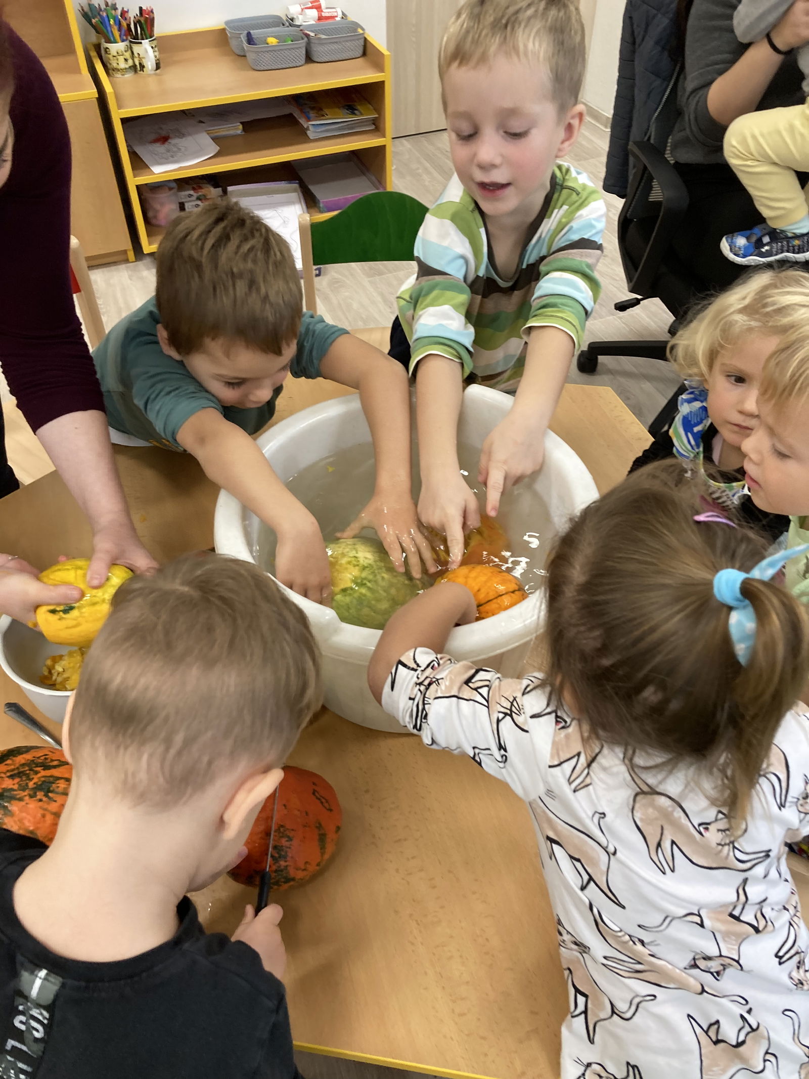 72BFF721-0624-4DC7-8501-011109FB83D5