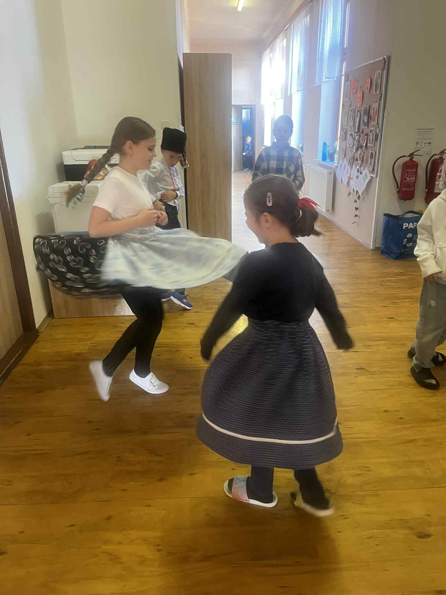 aa10fde8-1c47-44b0-8818-524a3998a534