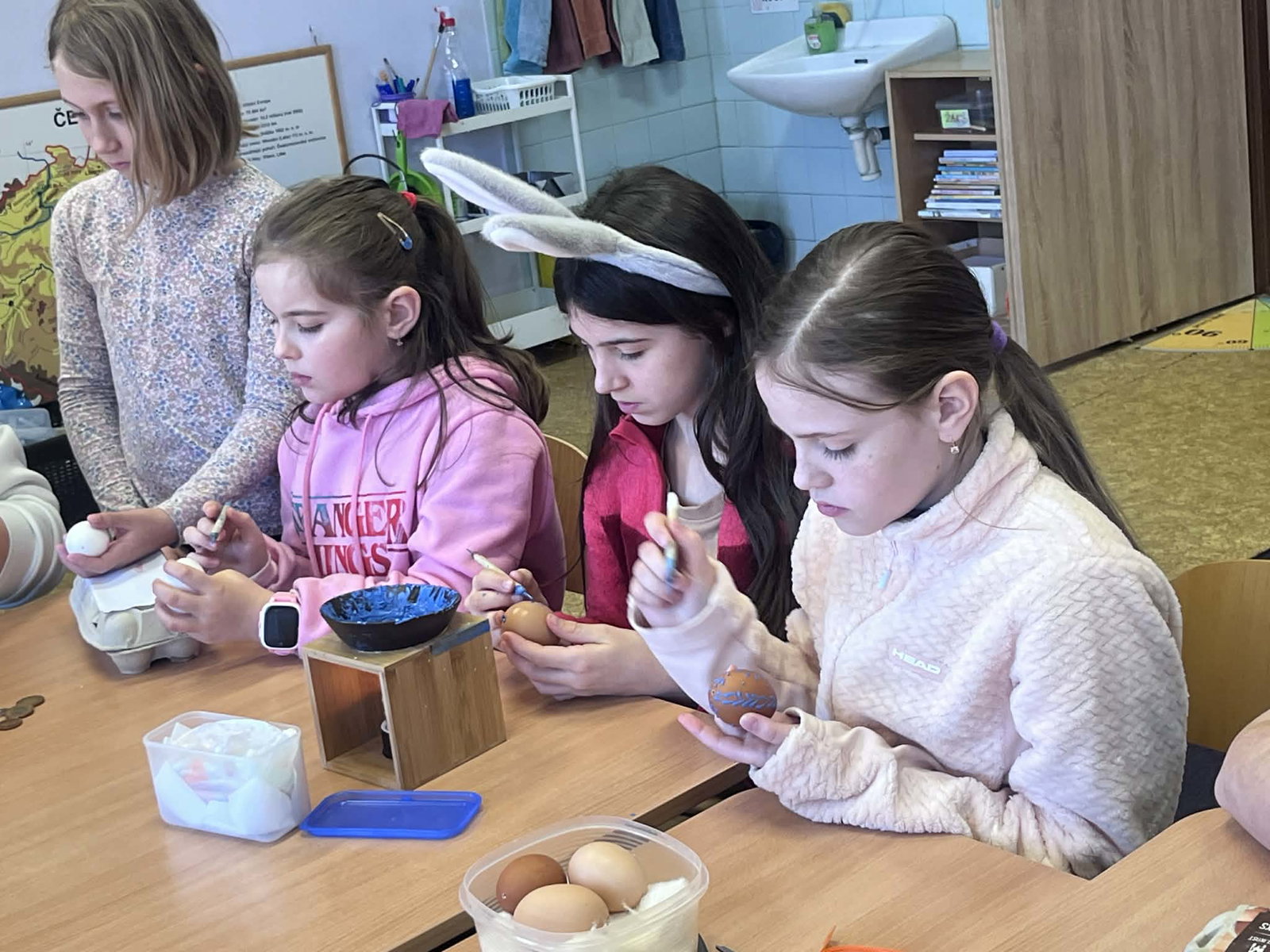 f610655b-839f-4b4b-9da0-5c5147170534