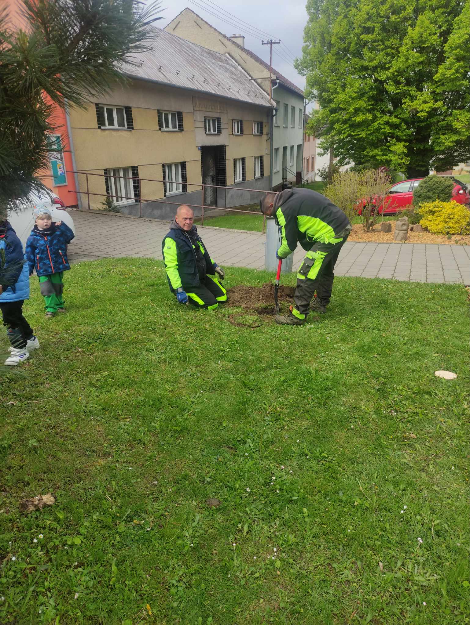 438204657_1563741360854987_4068916629505113454_n