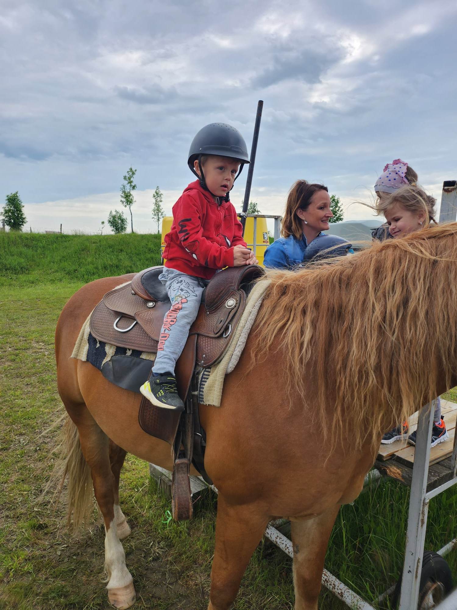 348356478_800479558302686_777429603004863933_n