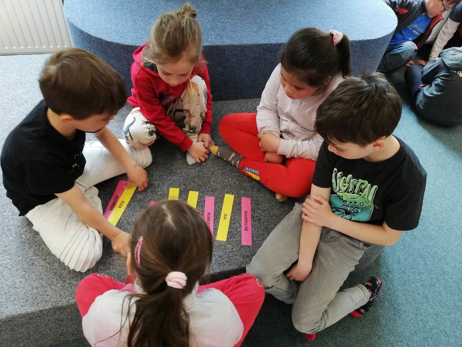 received_1431804890982362