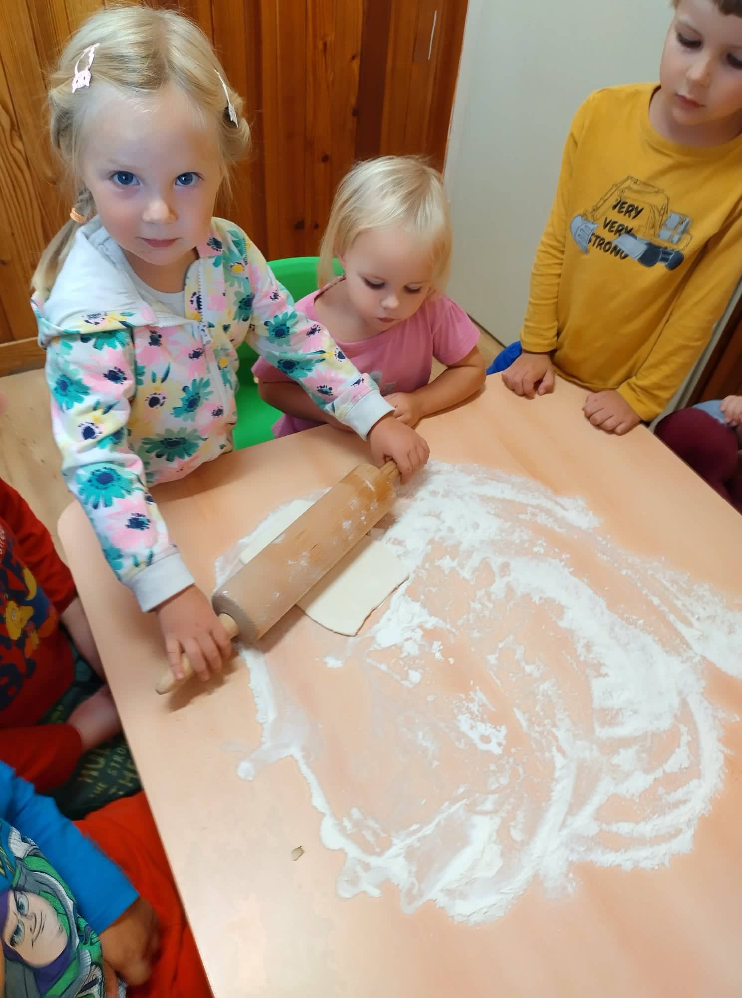 307669144_863286894667696_4140774201765930021_n