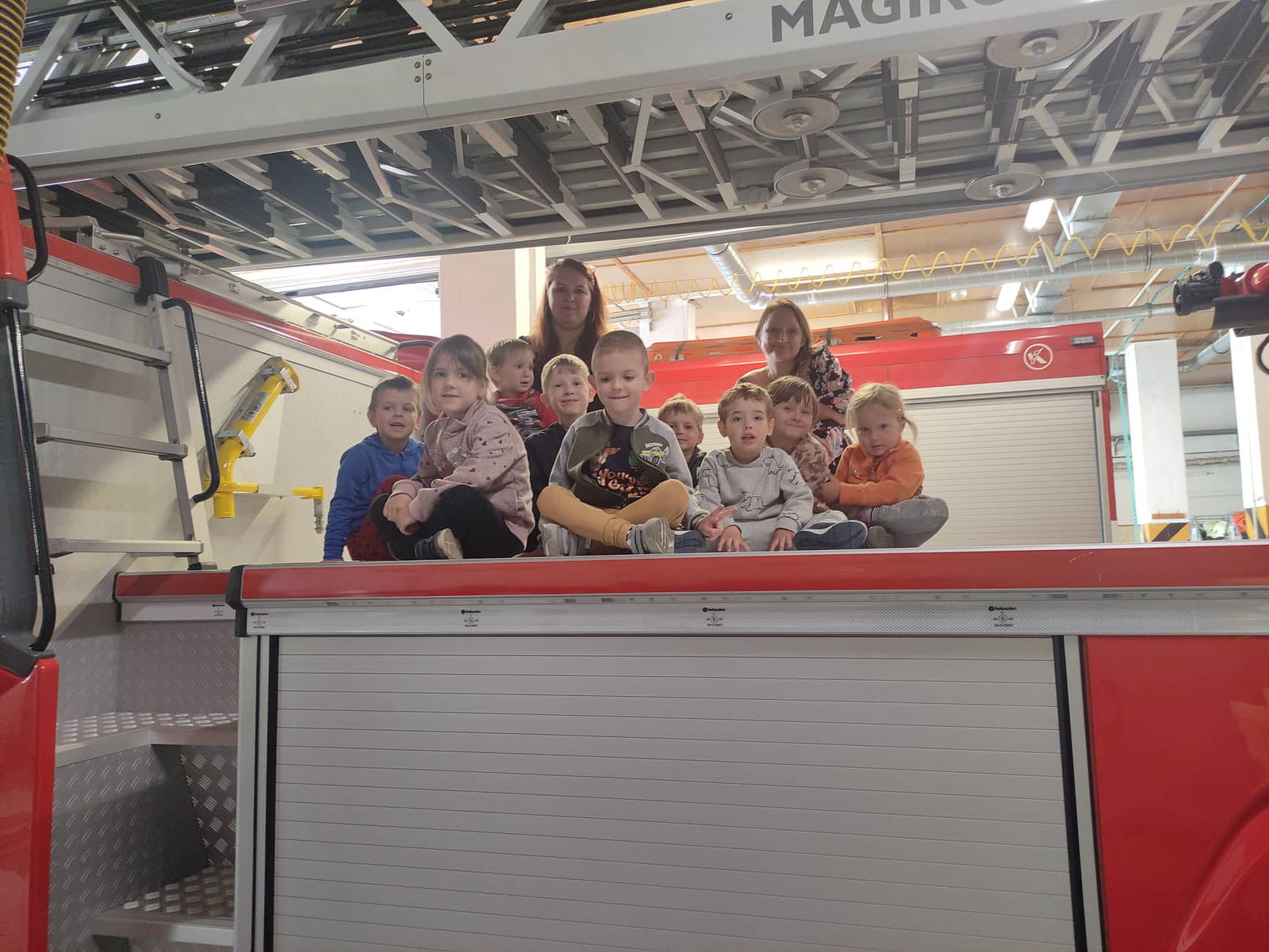 285591539_560957655668384_5244731034511482792_n