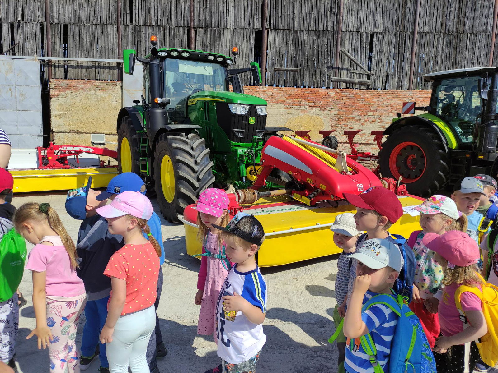 354782078_1391696304733761_3431962574485870747_n