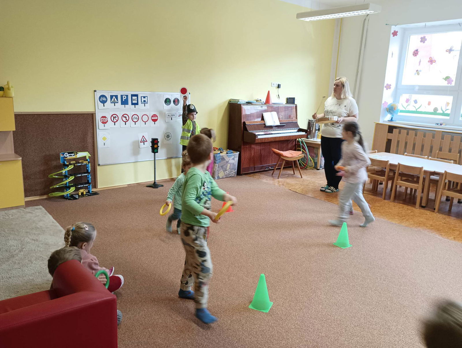 338574440_968426320821425_1101744964234820629_n