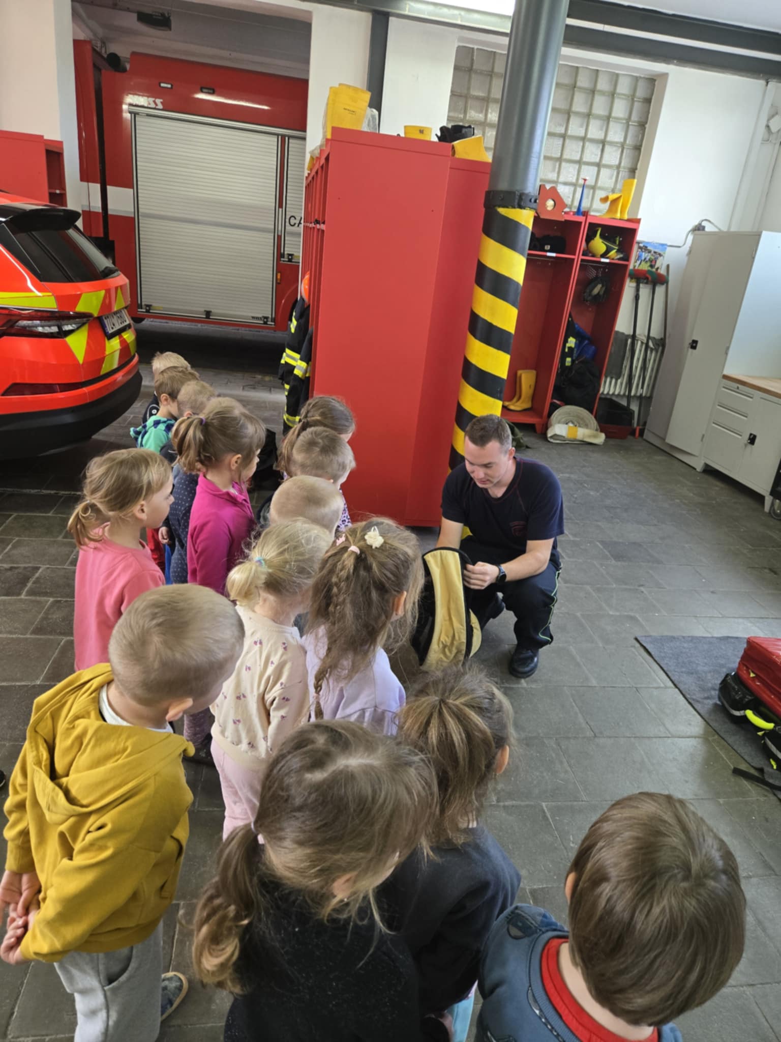 083d2274-a5eb-4770-91e9-0d426359a163